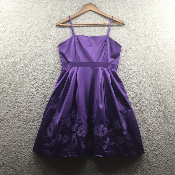 Lucy Paris Strappy Fit & Flare Satin Mini Dress Purple‎ M - Picture 1 of 4